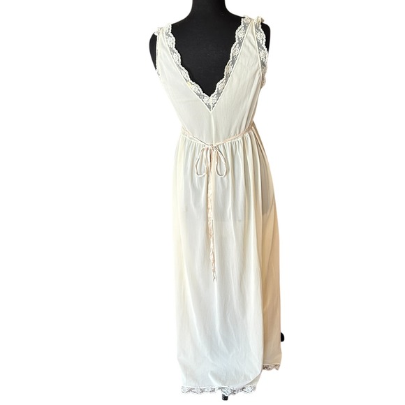 Vintage Fischer Heaven Lingerie Ivory White Lace Trim Maxi Nightgown Dress - Picture 2 of 8